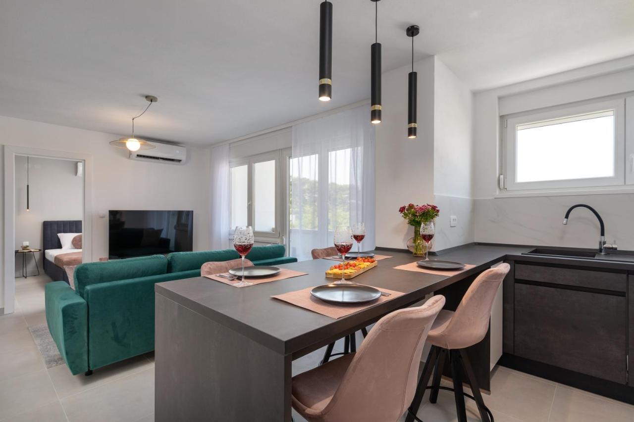 Ampelea Apartment Rovinj Eksteriør billede