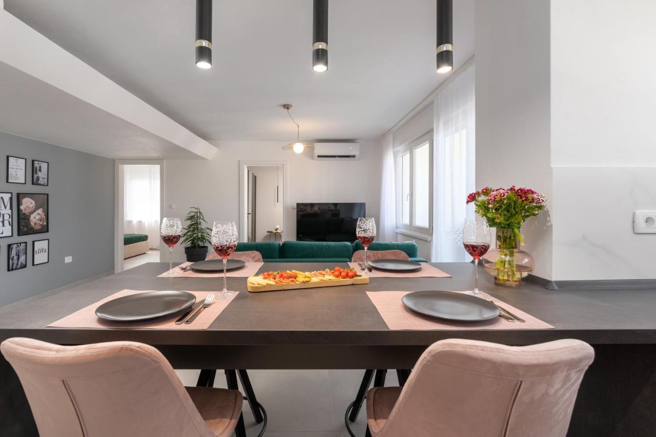 Ampelea Apartment Rovinj Eksteriør billede